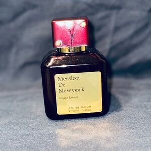 Mession De Newyork Rouge Extrait Perfume